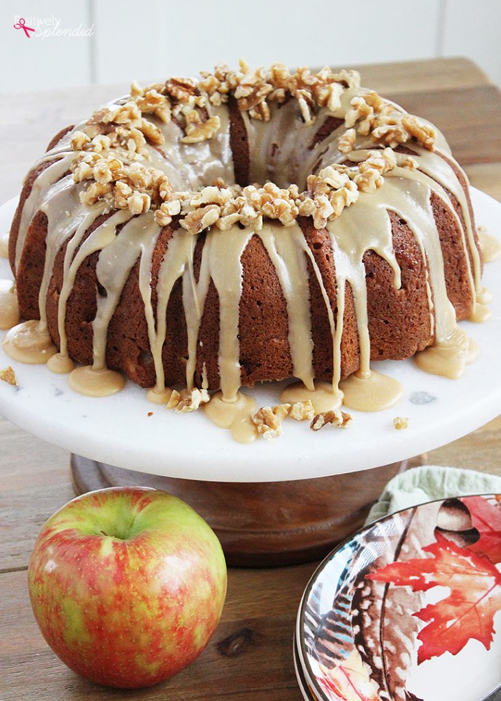 Apple Cream Cheese Cake with Praline Frosting - Positively Splendid ...