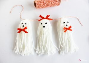 Halloween Tassel Ghosts - Positively Splendid {Crafts, Sewing, Recipes ...
