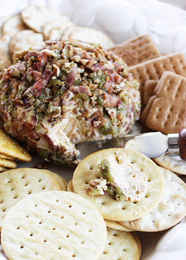 Green Chile Bacon Cheese Ball - Positively Splendid {Crafts, Sewing ...